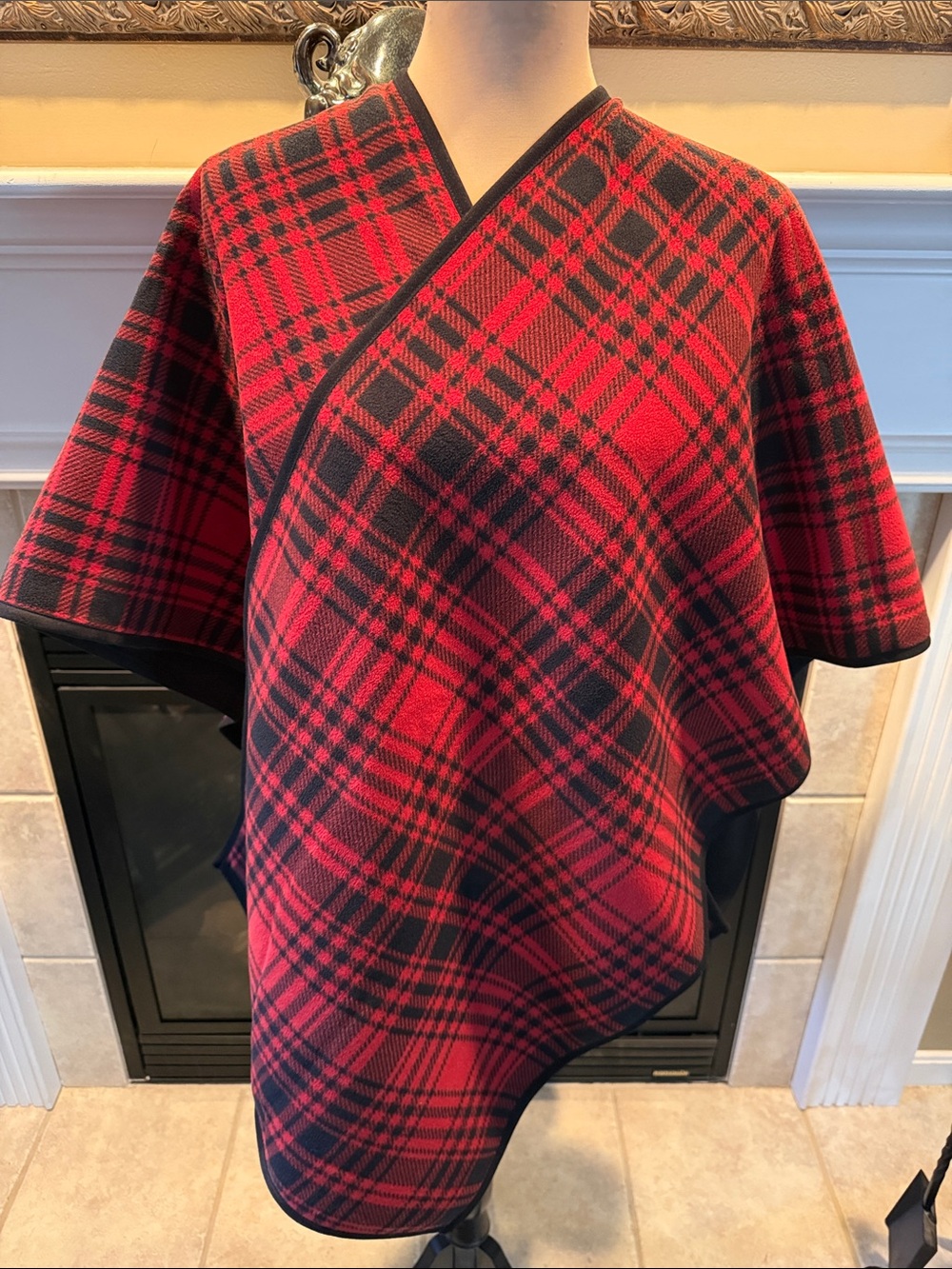 Woolrich Reversible Red & Black Plaid Wrap Poncho One Size
